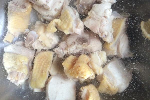 何首乌茯苓鸡汤的做法图解2