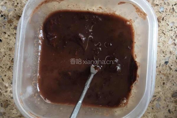 微波炉版——水果黑巧克力布朗尼的做法图解6