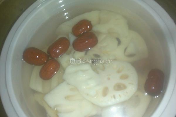 莲藕汤的做法图解3