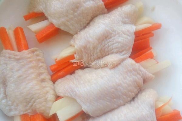 电饭煲蔬菜鸡翅的做法图解3
