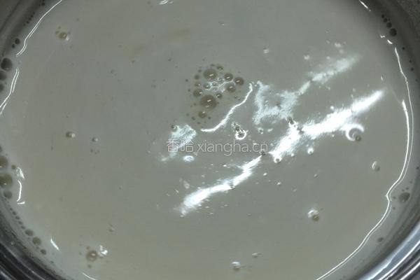蜂蜜奶茶的做法图解6