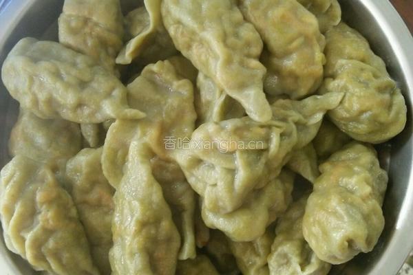 艾草汁饺子的做法图解6