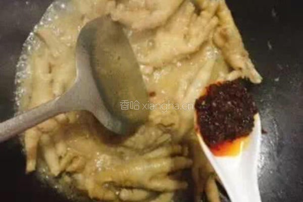 香辣酱鸡爪（翅尖）的做法图解5