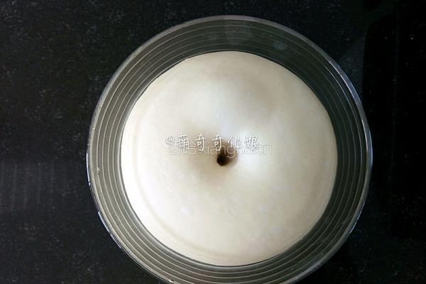 经典毛毛虫面包泡芙体的做法图解4