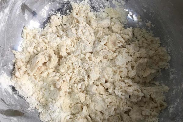蛋黄酥的做法图解4