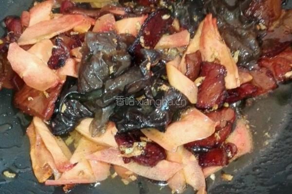 荷兰豆炒肉片的做法图解2