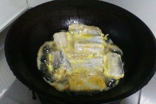 红烧带鱼的做法图解3