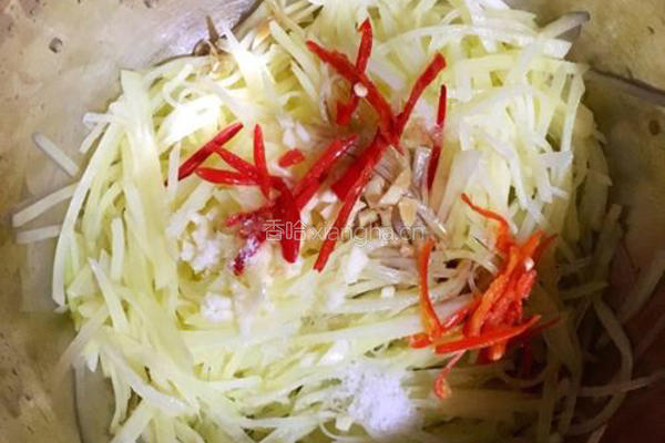 凉拌土豆丝的做法图解3