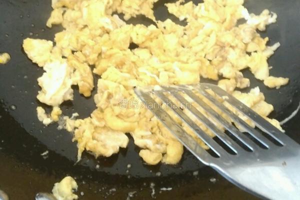 果蔬炒饭的做法图解3