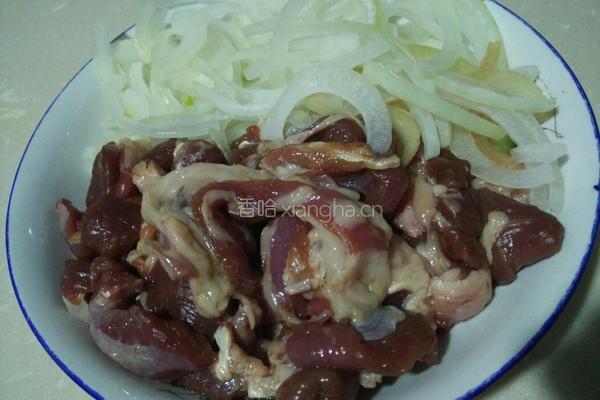 炒羊肉的做法图解1