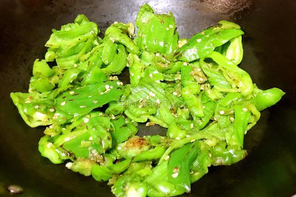 豆豉煸辣椒的做法图解4