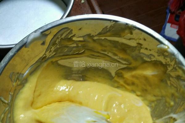 戚风蛋糕警车的做法图解1