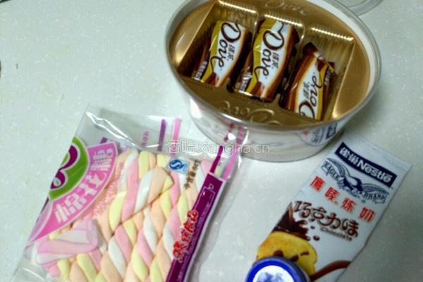 棉花糖混搭自酿酸奶的做法图解2