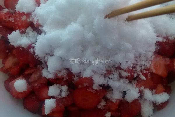 草莓酱的做法图解3