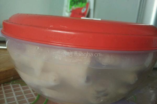 泡椒凤爪的做法图解9
