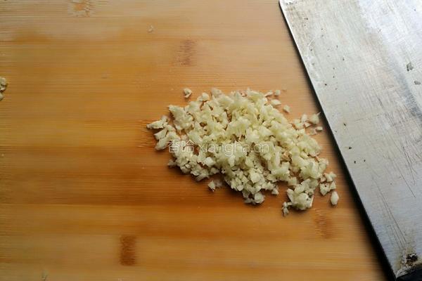 蒜泥黄瓜片的做法图解10