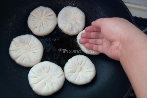 猪肉洋葱馅饼的做法图解11