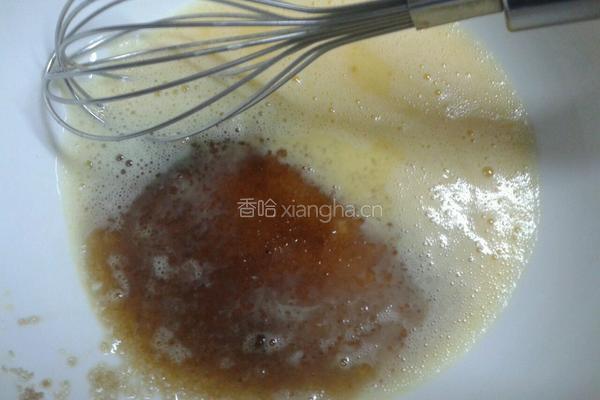 超简单红糖蛋卷（平底锅版）的做法图解2