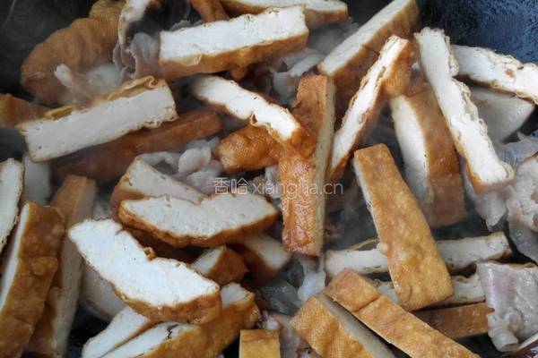 香菇肉炒豆腐干的做法图解4