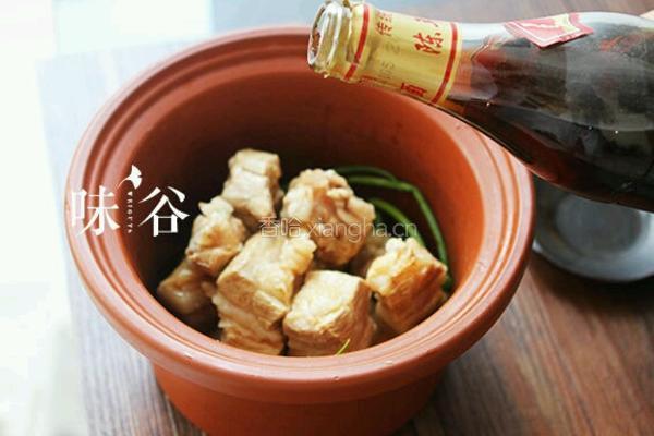 不用炒糖色的香嫩红烧肉的做法图解5