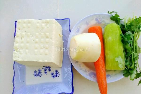 三丝脆皮豆腐的做法图解1