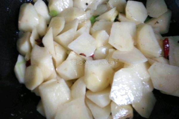 红烧土豆的做法图解4