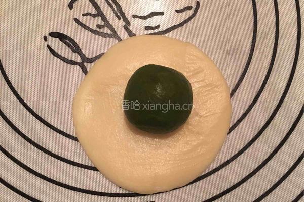 抹茶蛋黄酥的做法图解10