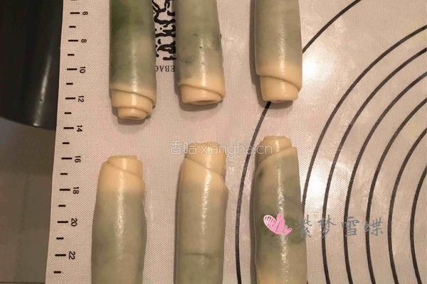 抹茶蛋黄酥的做法图解12