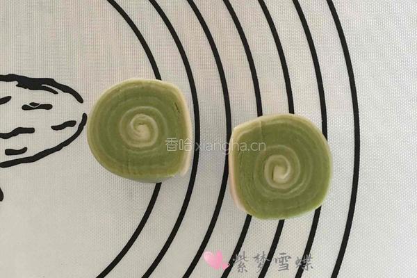 抹茶蛋黄酥的做法图解16
