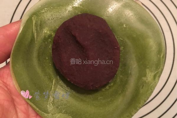 抹茶蛋黄酥的做法图解18