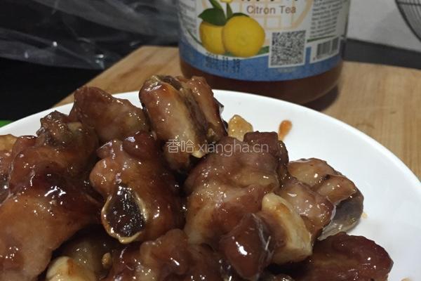 柚子蜜焗骨的做法图解2