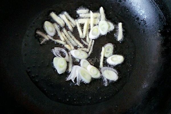 老干妈土豆片的做法图解6