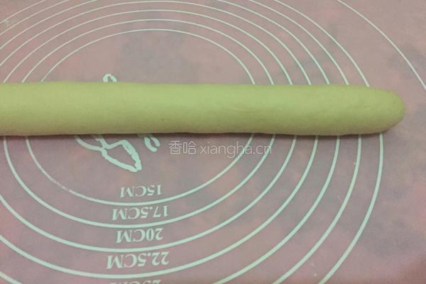 圣女果汁牡丹花蒸饺的做法图解4