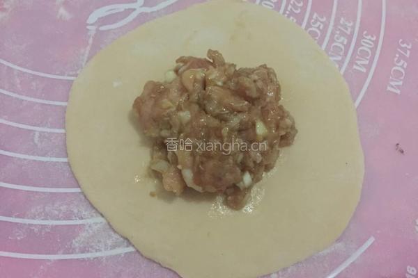 圣女果汁牡丹花蒸饺的做法图解5