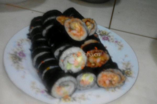 两个口味的紫菜包饭的做法图解5