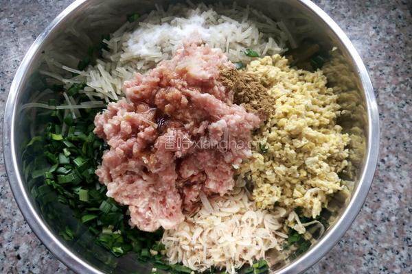 老面韭菜猪肉馅包子的做法图解7