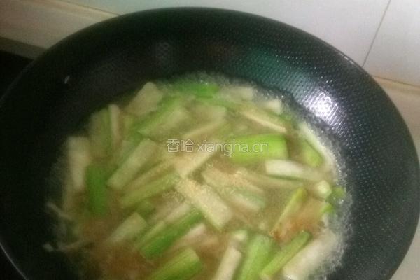 丝瓜鸡蛋面的做法图解7