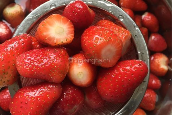 草莓汁、草莓酱的做法图解2