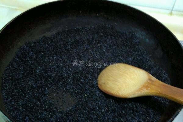 花生芝麻糖的做法图解1