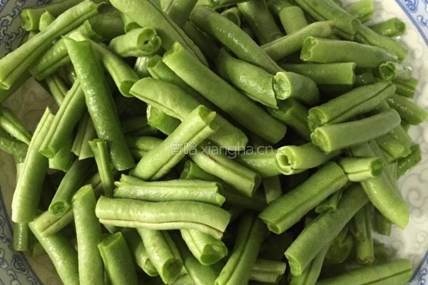 小炒四季豆的做法图解1