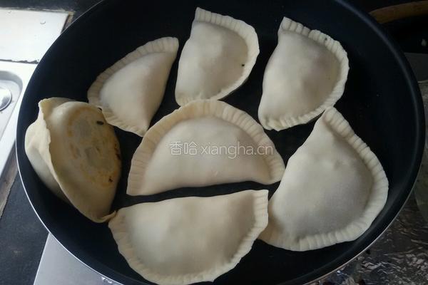 韭菜盒子的做法图解14