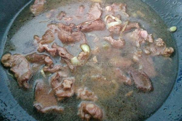 腐竹芹菜炒肉的做法图解4