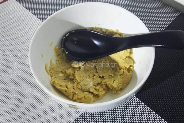 蟹黄豆腐的做法图解2