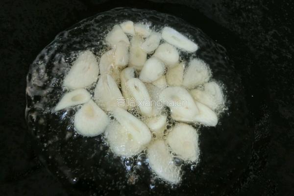 家常腐竹小炒肉的做法图解3