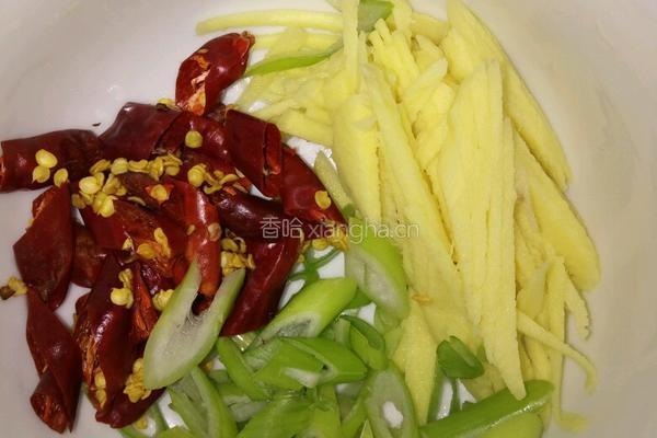 四季豆炒腊肉的做法图解2