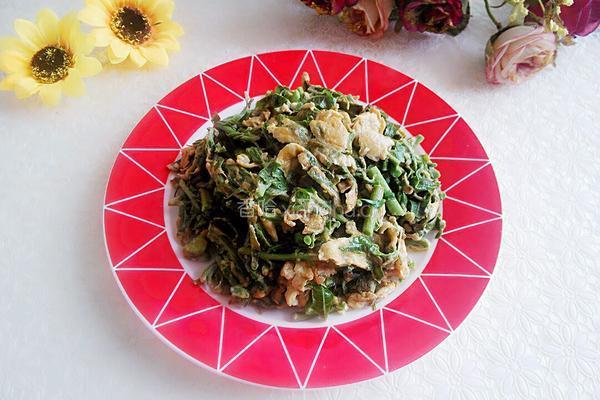 香椿芽炒鸡蛋的做法图解8
