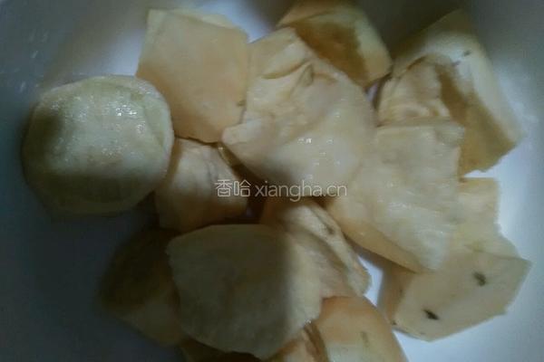 清凉番薯绿豆糖水的做法图解1