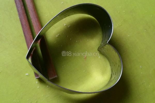 米饭鸡蛋饼的做法图解2