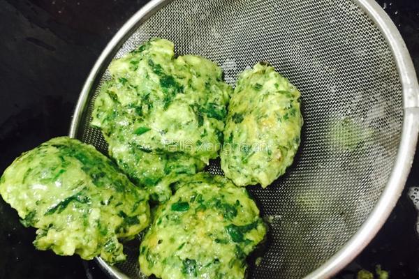 茼蒿韭菜丸子的做法图解9