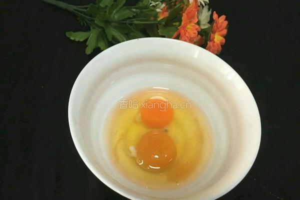 西葫芦炒土鸡蛋的做法图解3